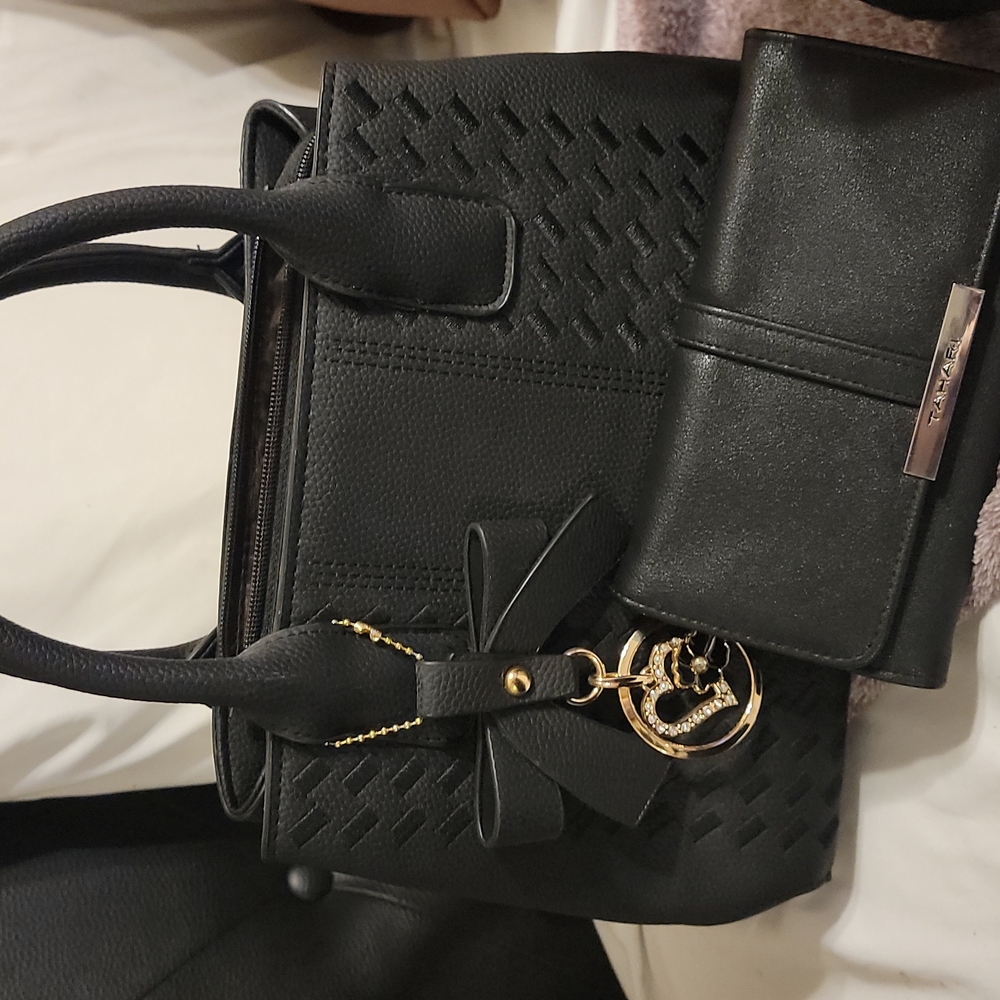 Handbag with wallet